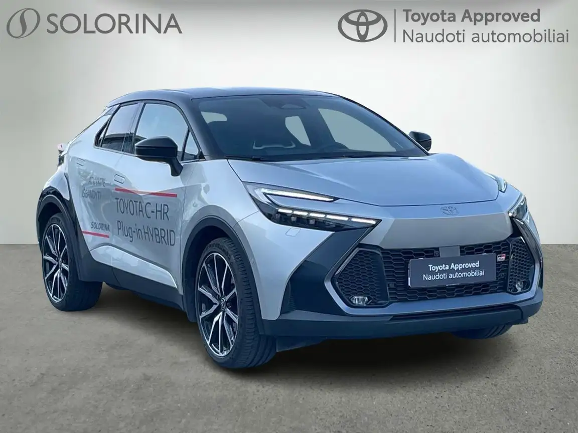 TOYOTA C-HR