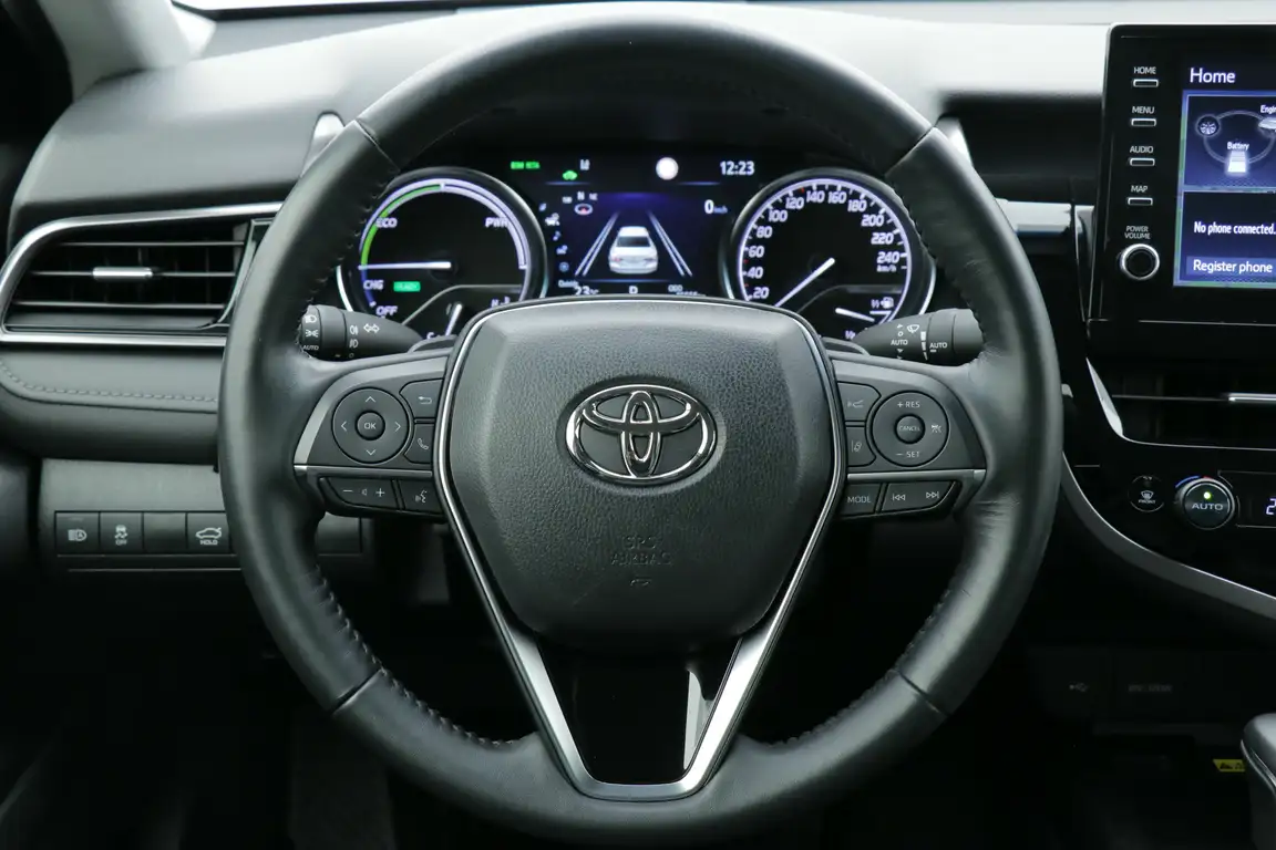 TOYOTA CAMRY