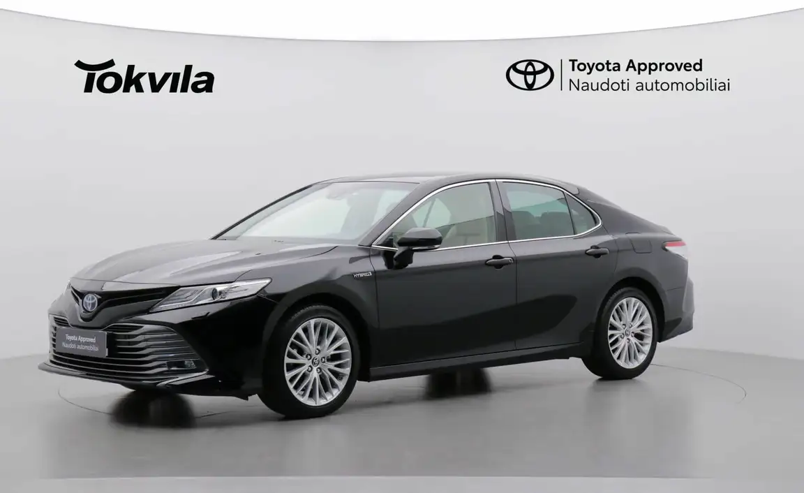 TOYOTA CAMRY