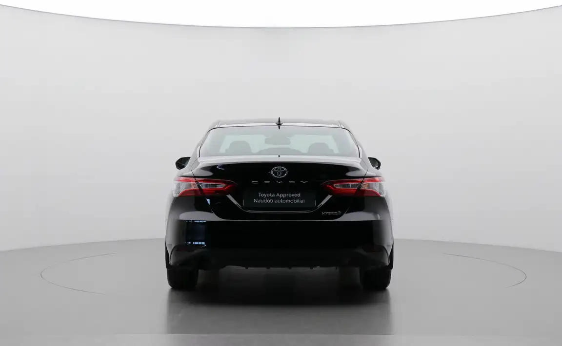 TOYOTA CAMRY