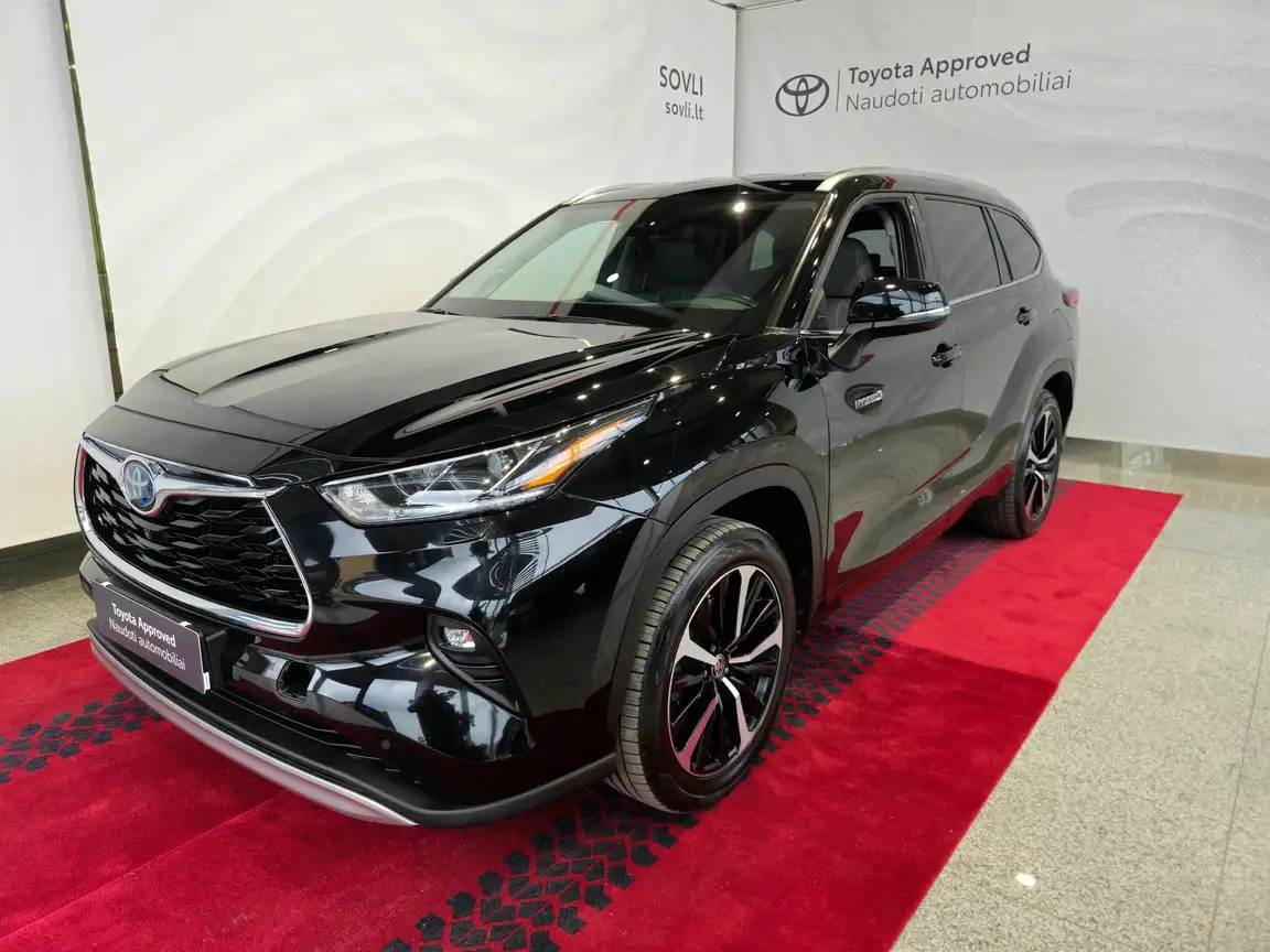 TOYOTA HIGHLANDER