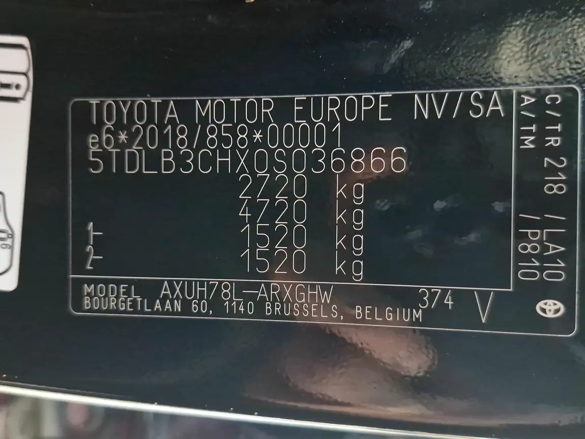 TOYOTA HIGHLANDER