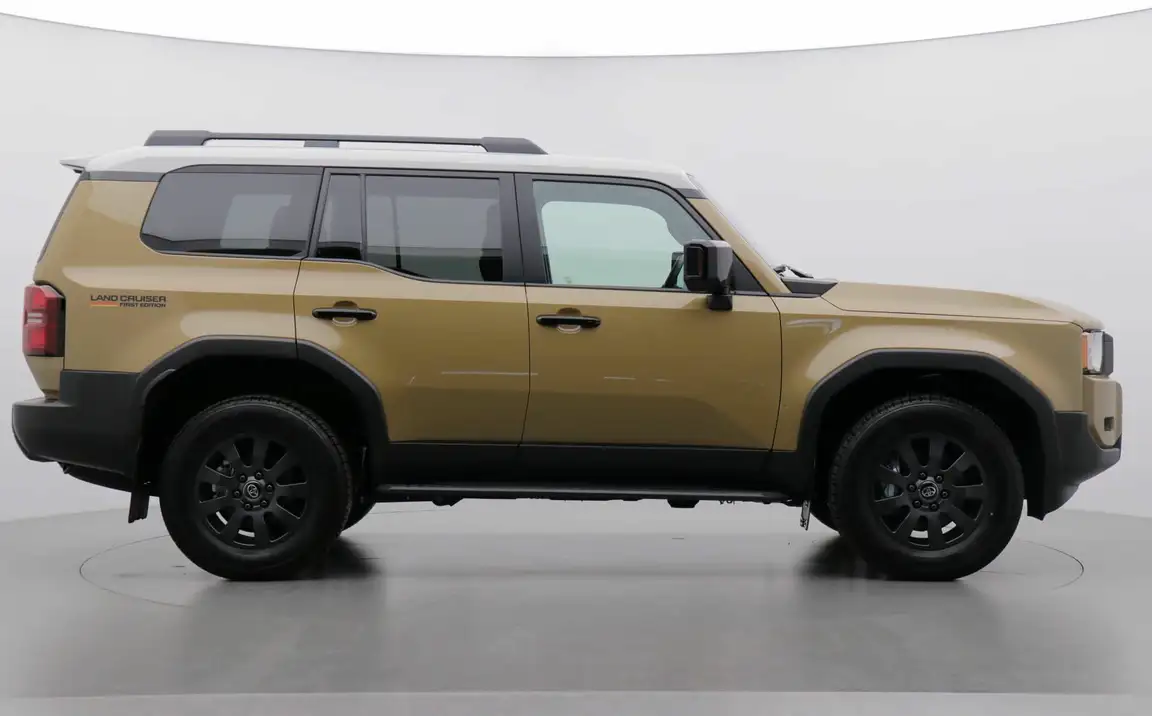 TOYOTA LAND CRUISER