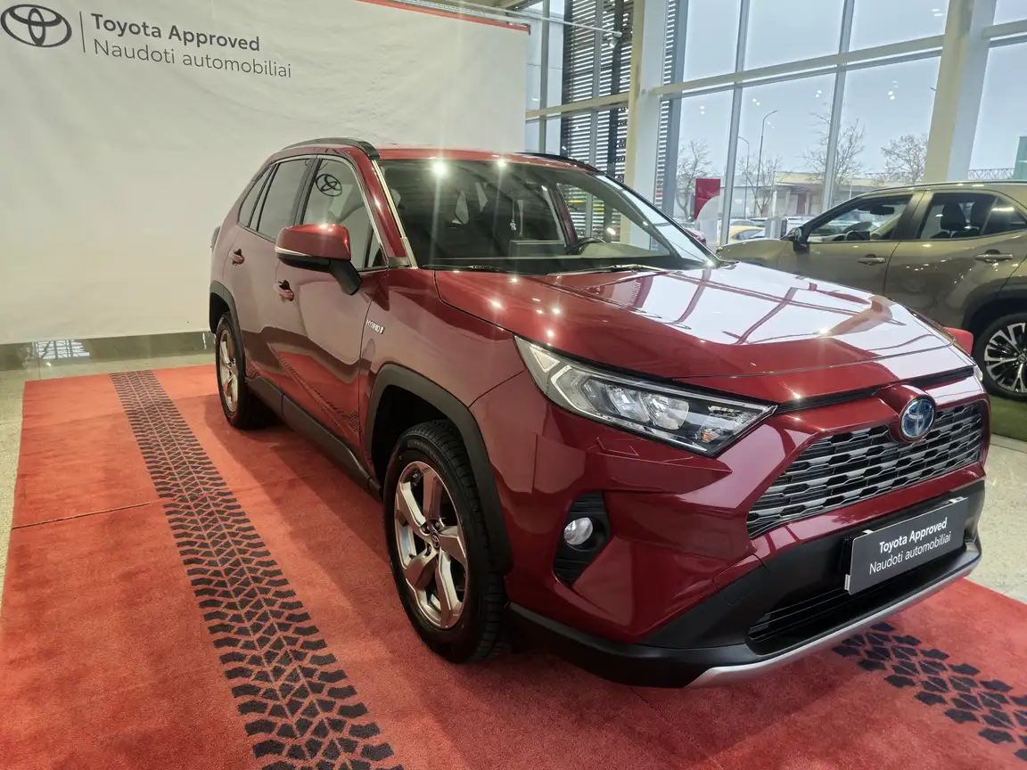 TOYOTA RAV4