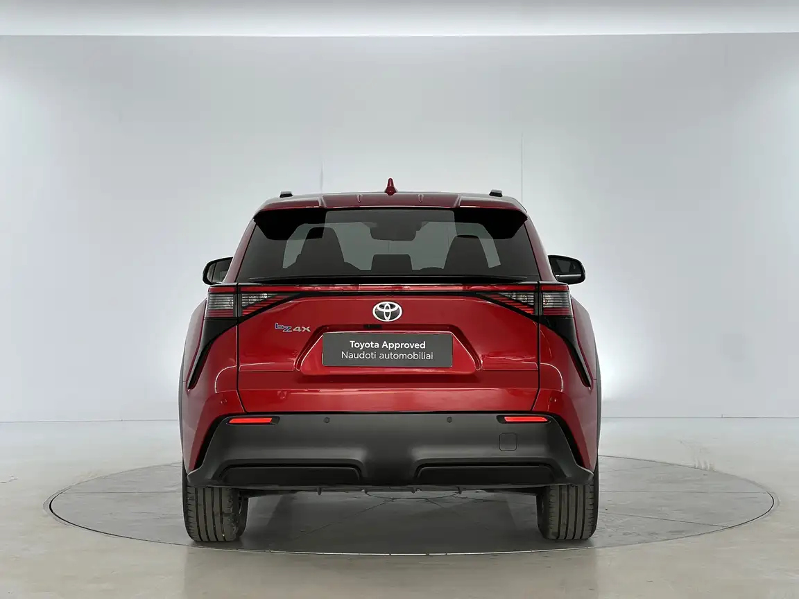 TOYOTA BZ4X