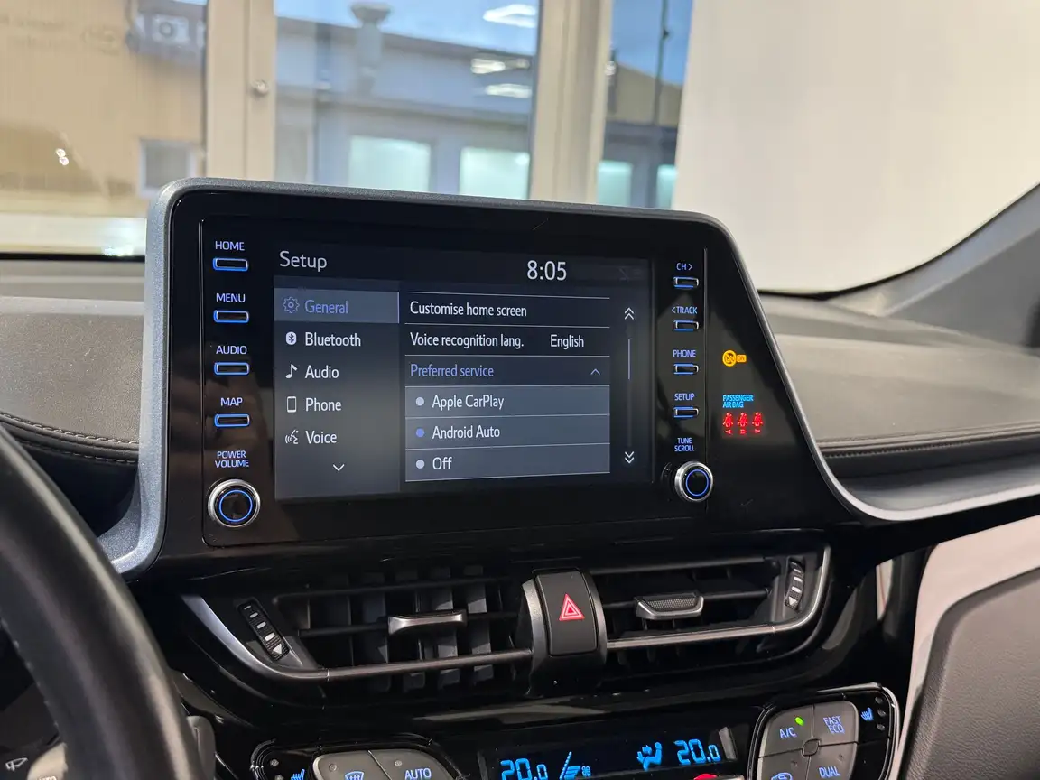 TOYOTA C-HR