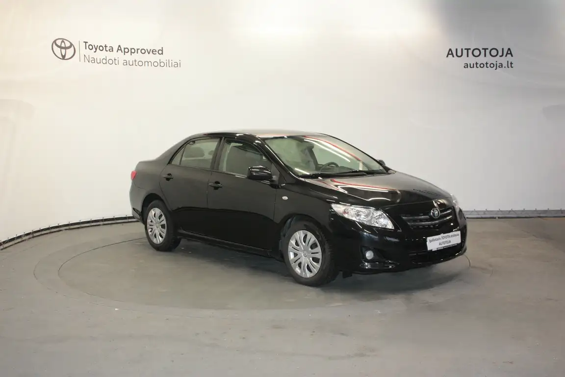 TOYOTA COROLLA