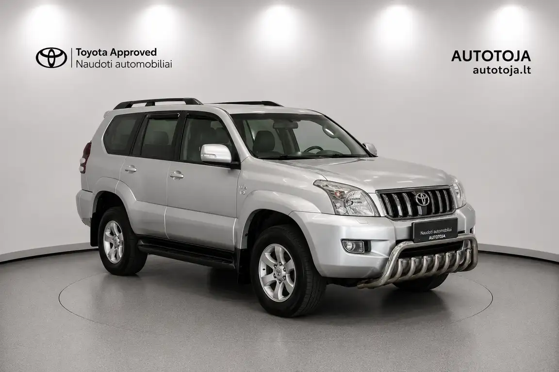 TOYOTA LAND CRUISER
