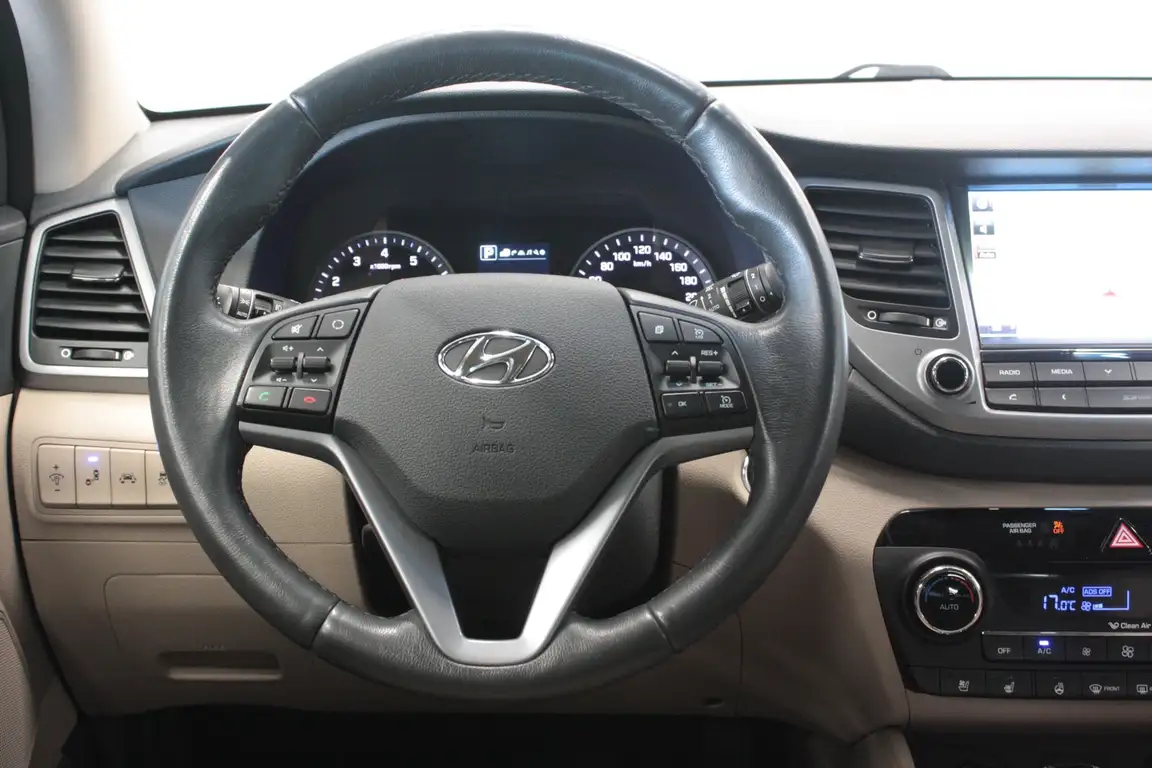 HYUNDAI TUCSON