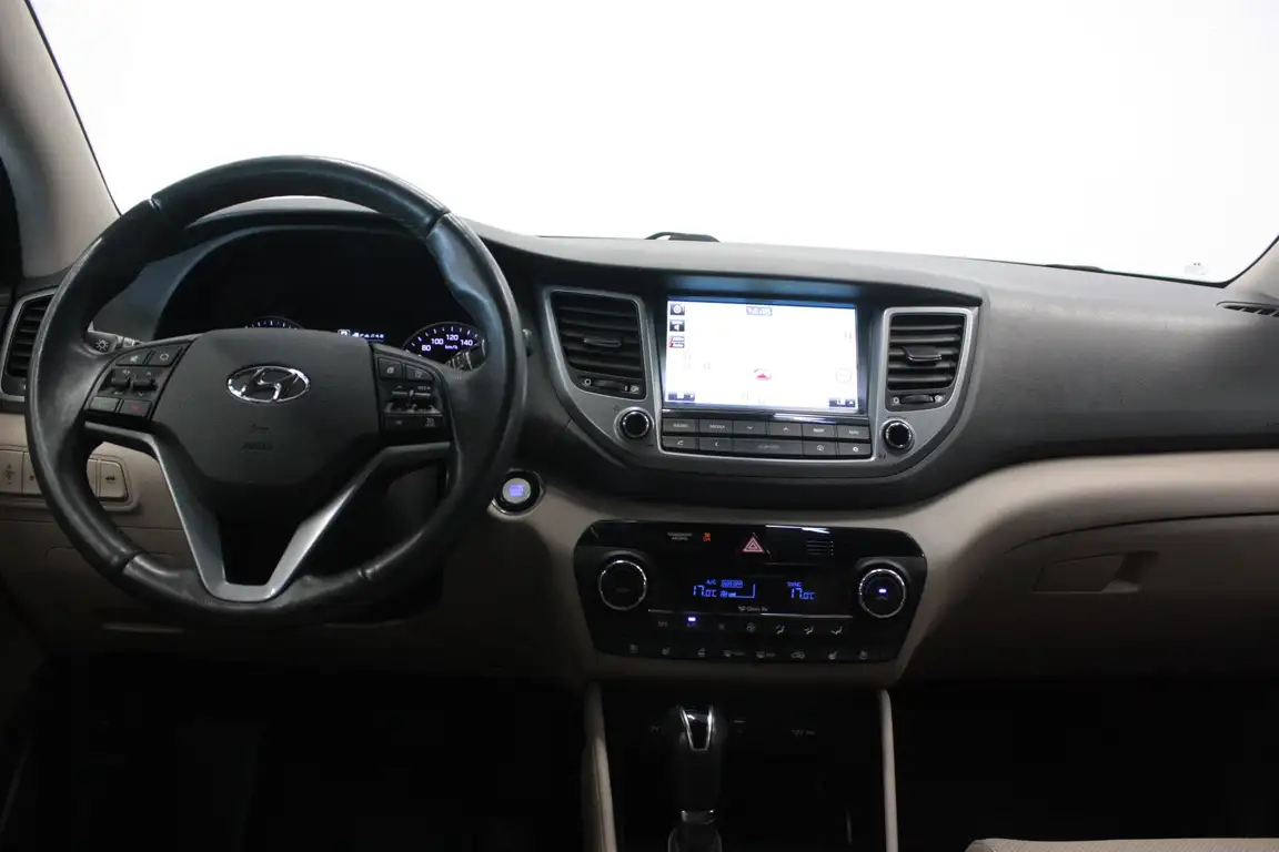 HYUNDAI TUCSON