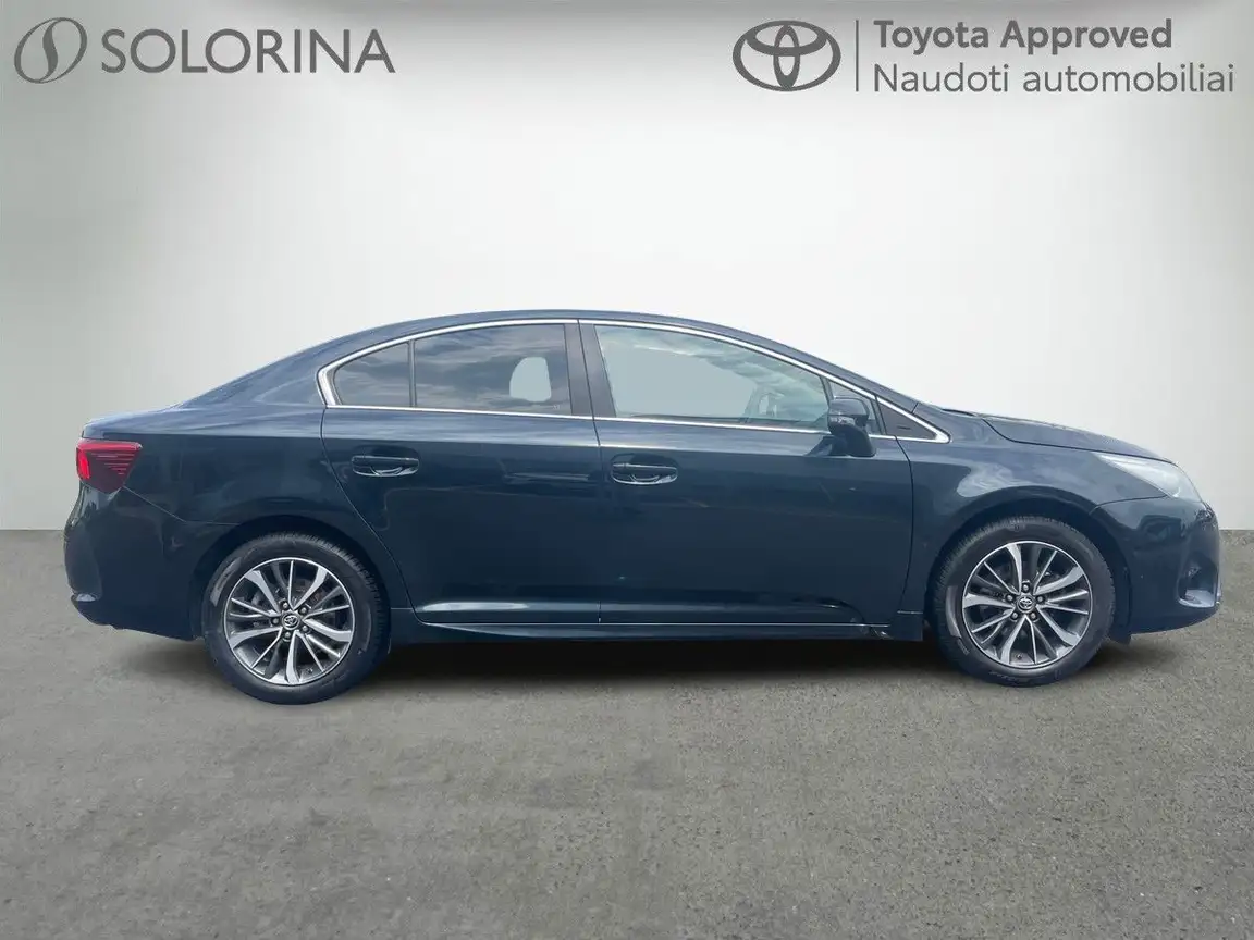 TOYOTA AVENSIS