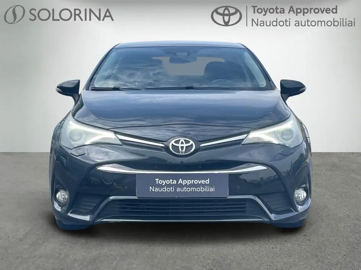 TOYOTA AVENSIS