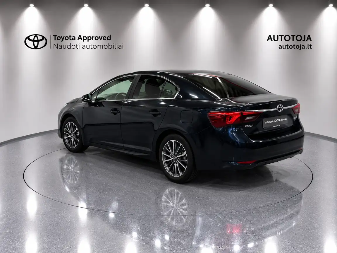 TOYOTA AVENSIS