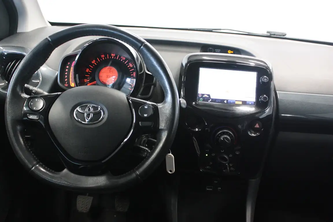 TOYOTA AYGO