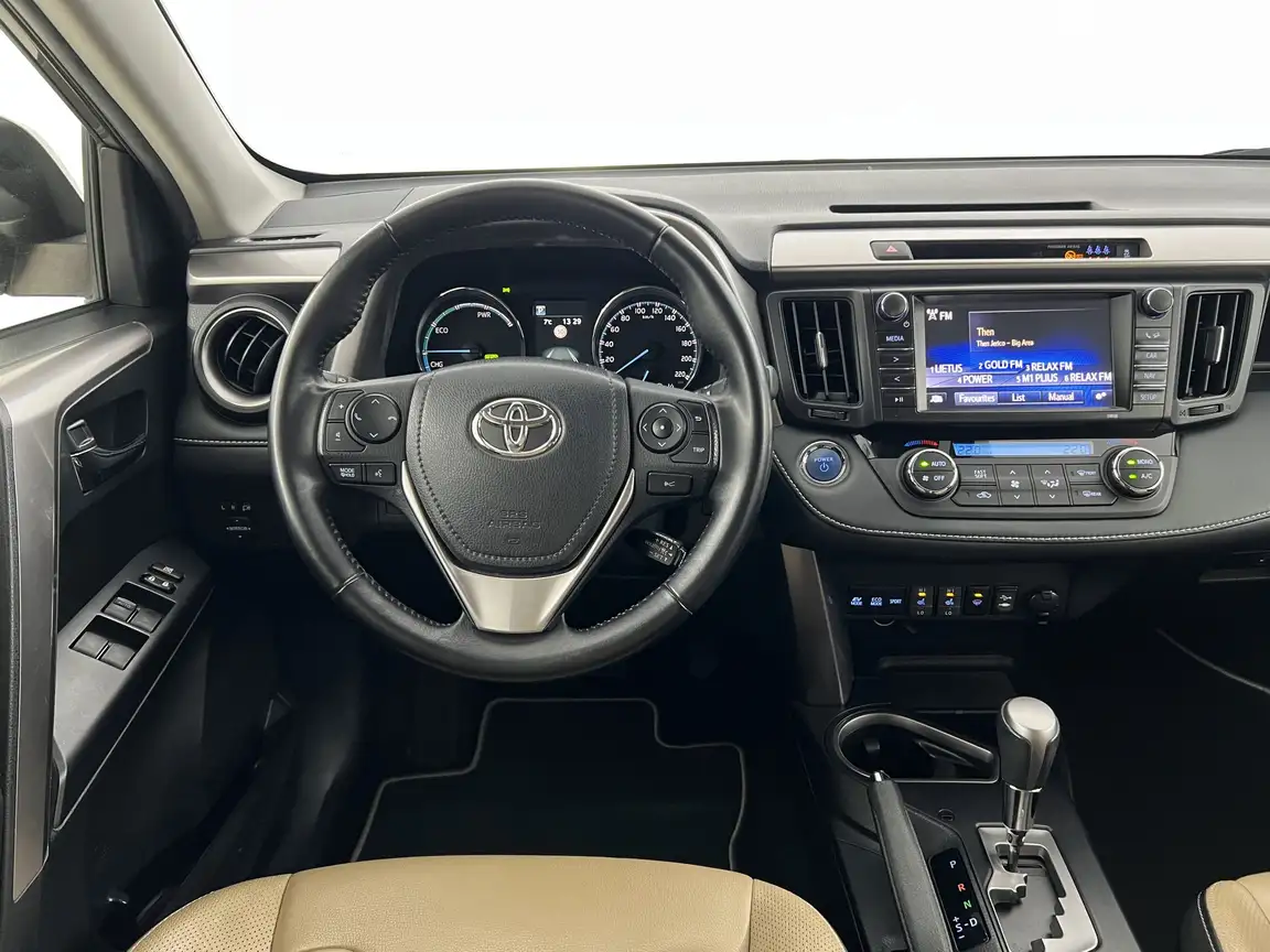 TOYOTA RAV4