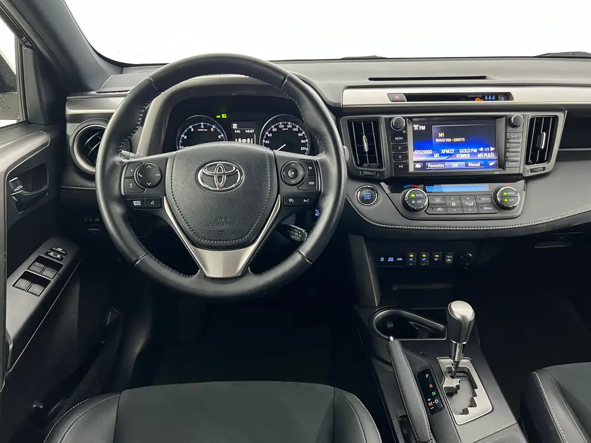 TOYOTA RAV4