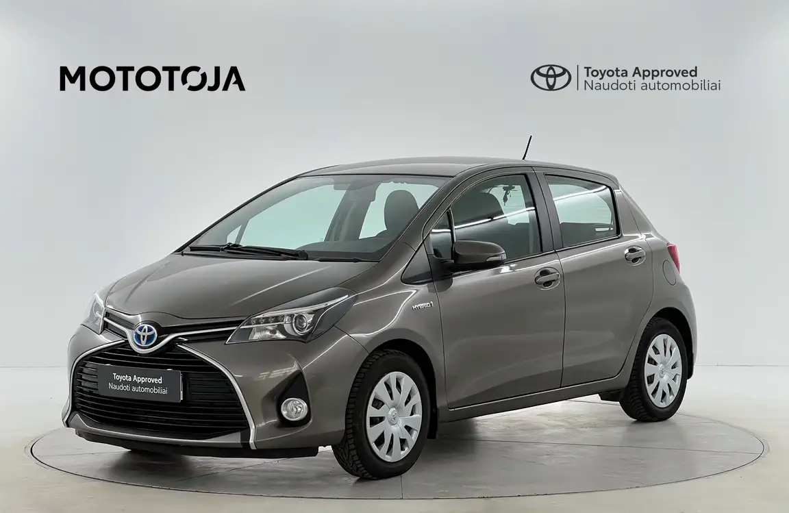 TOYOTA YARIS