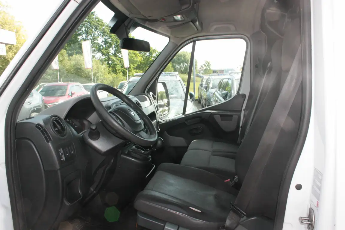 RENAULT MASTER