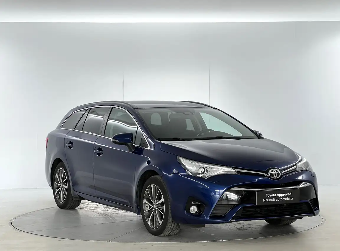 TOYOTA AVENSIS