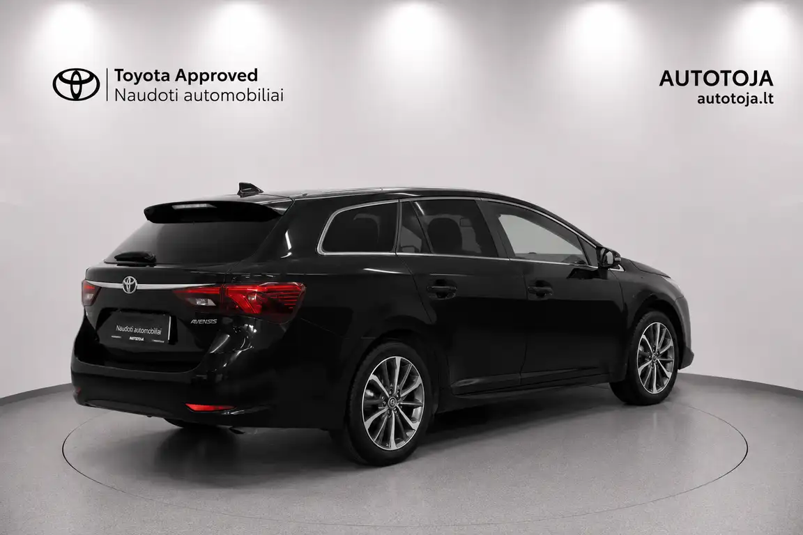 TOYOTA AVENSIS