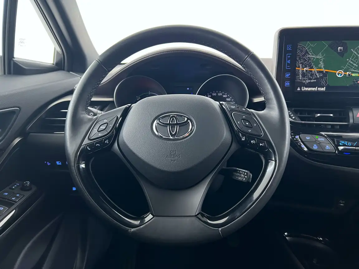 TOYOTA C-HR