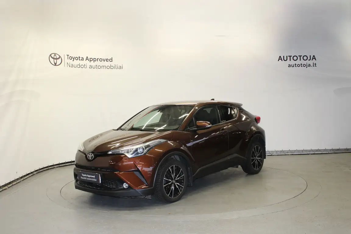 TOYOTA C-HR