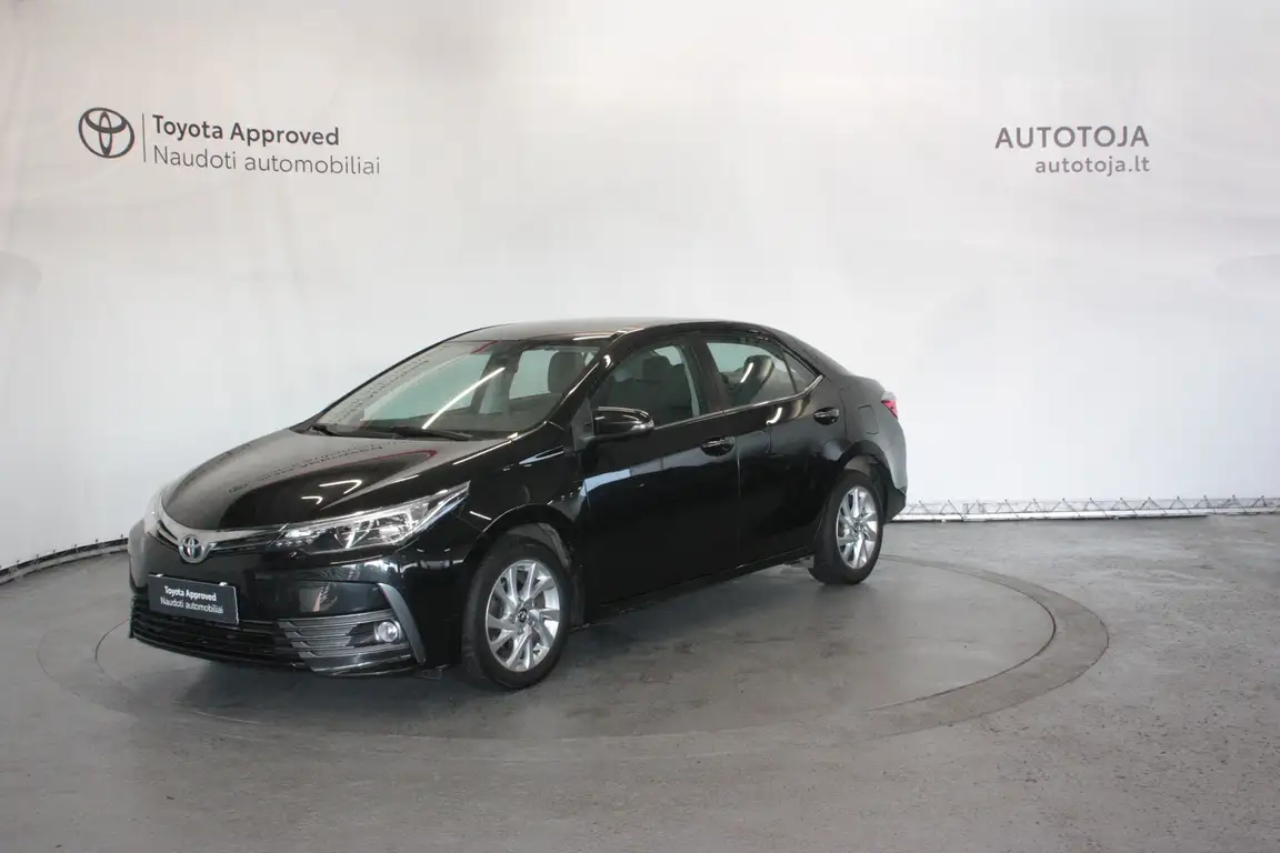 TOYOTA COROLLA