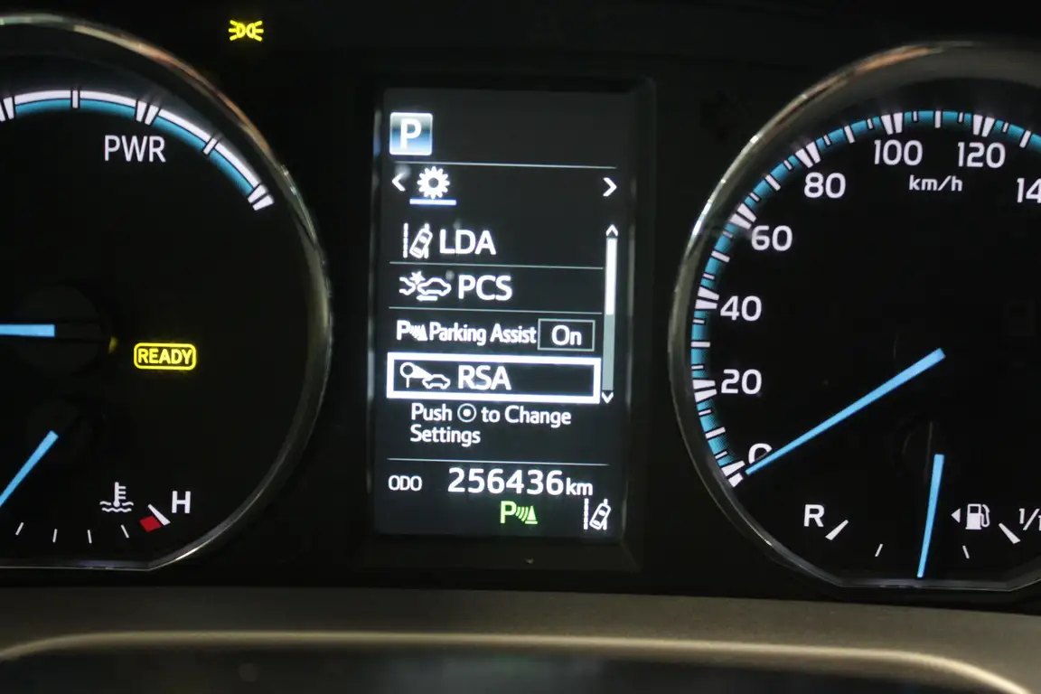 TOYOTA RAV4