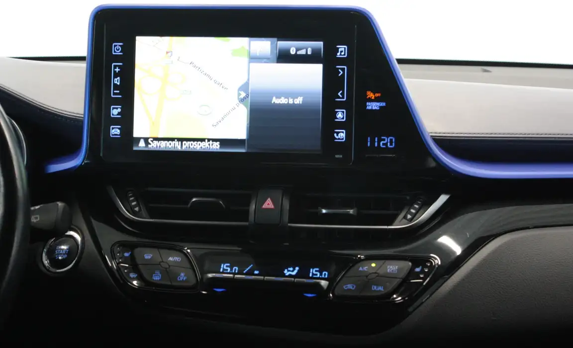 TOYOTA C-HR
