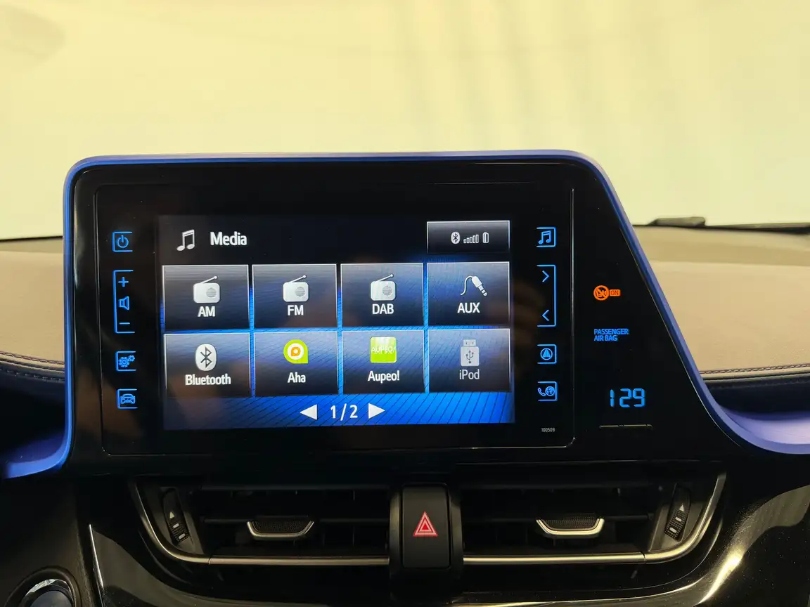 TOYOTA C-HR