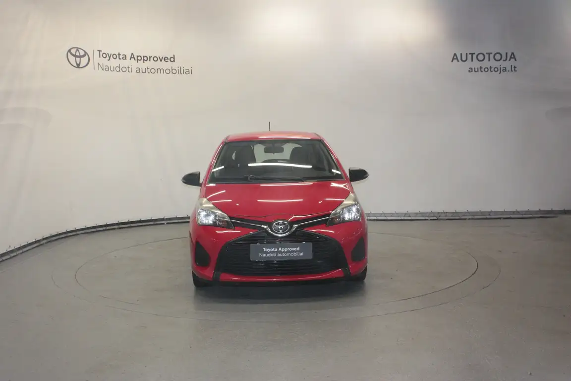 TOYOTA YARIS