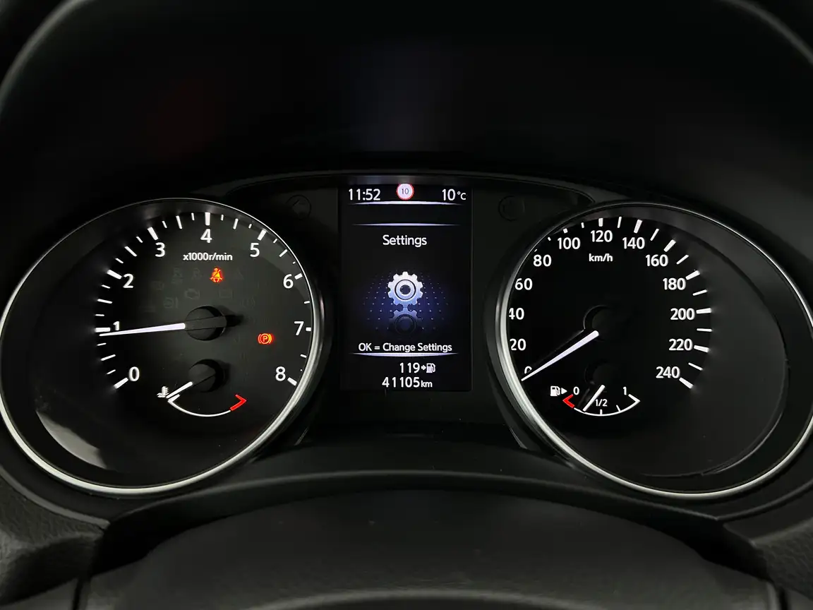 NISSAN QASHQAI