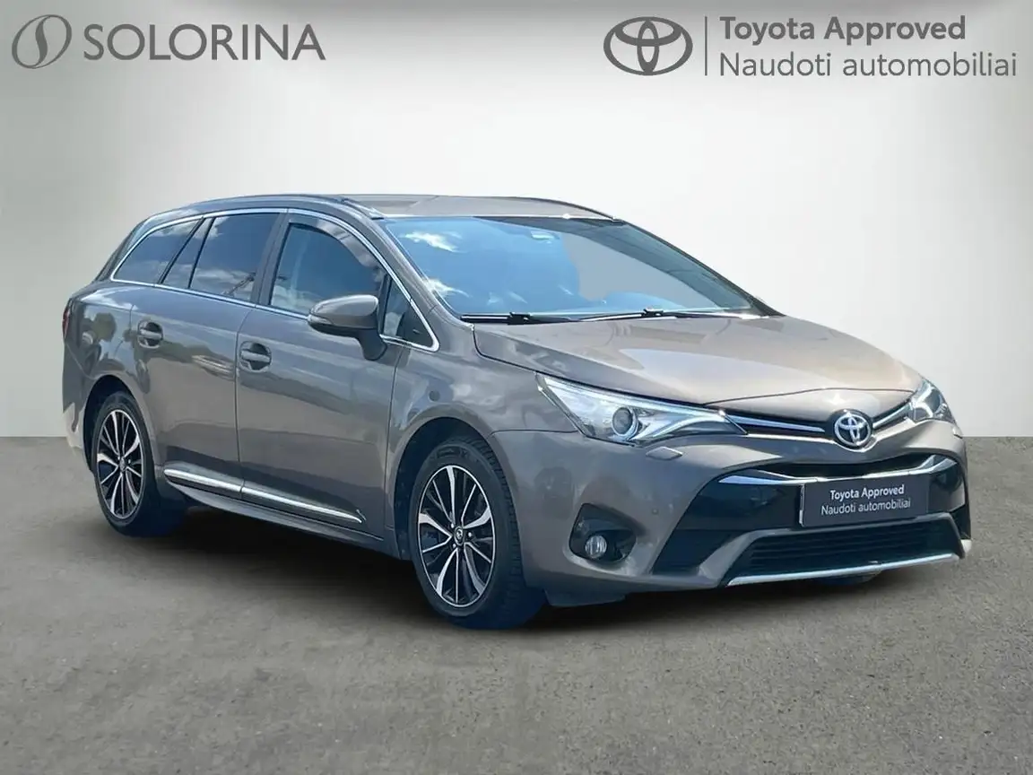 TOYOTA AVENSIS