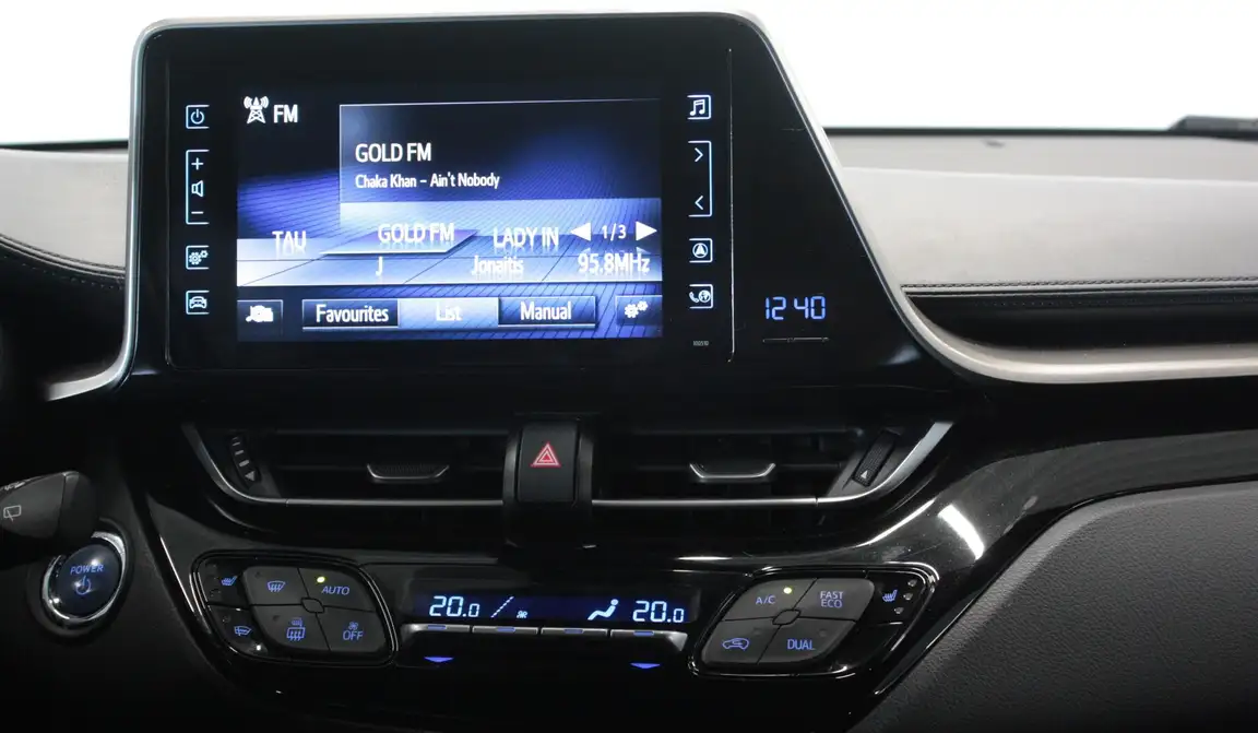 TOYOTA C-HR