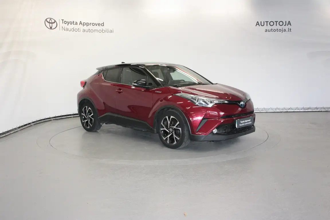 TOYOTA C-HR
