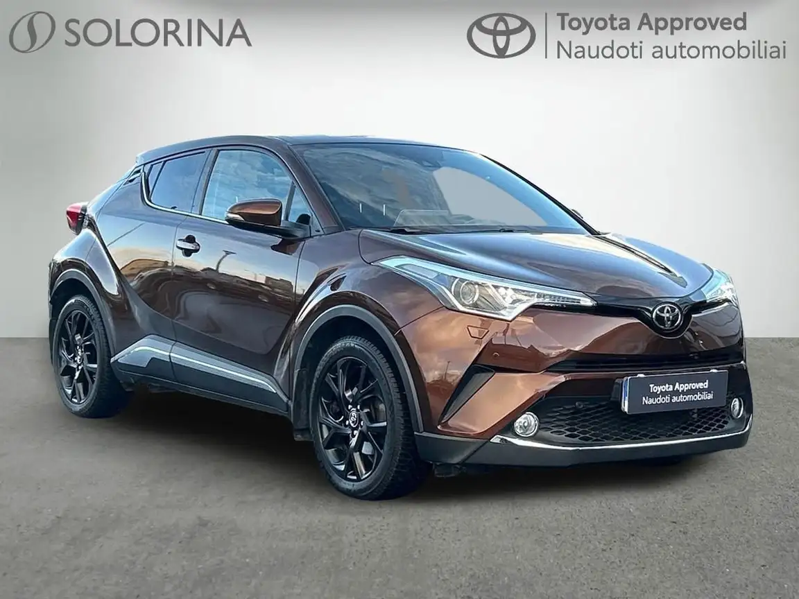 TOYOTA C-HR