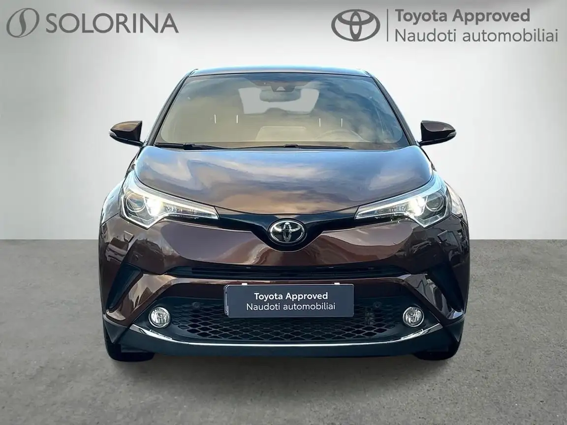 TOYOTA C-HR
