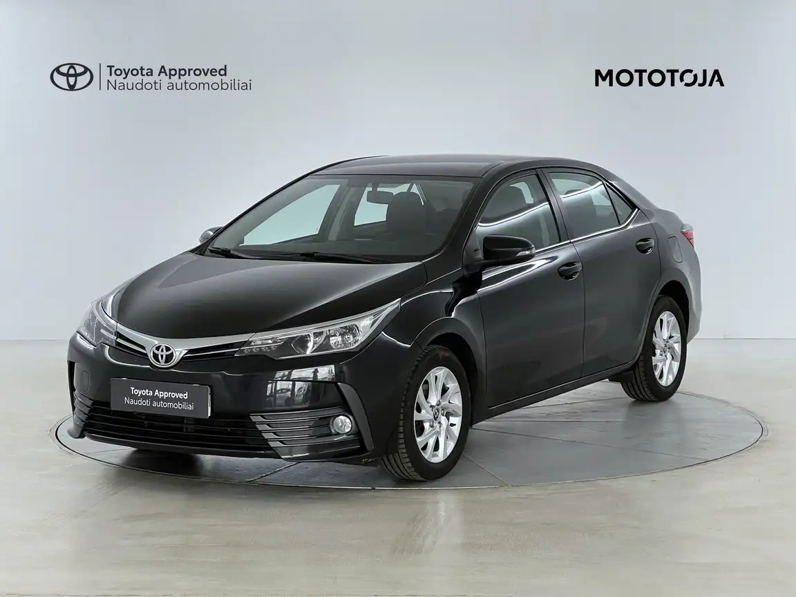 TOYOTA COROLLA