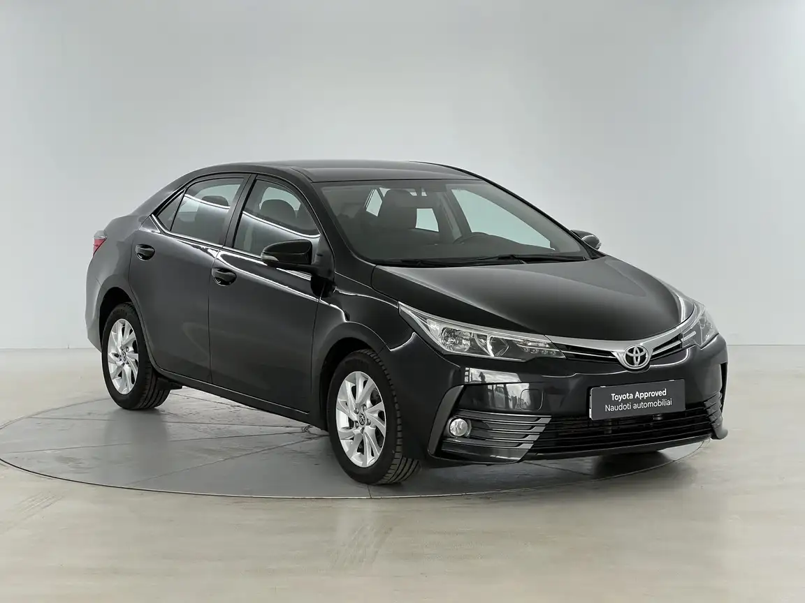 TOYOTA COROLLA