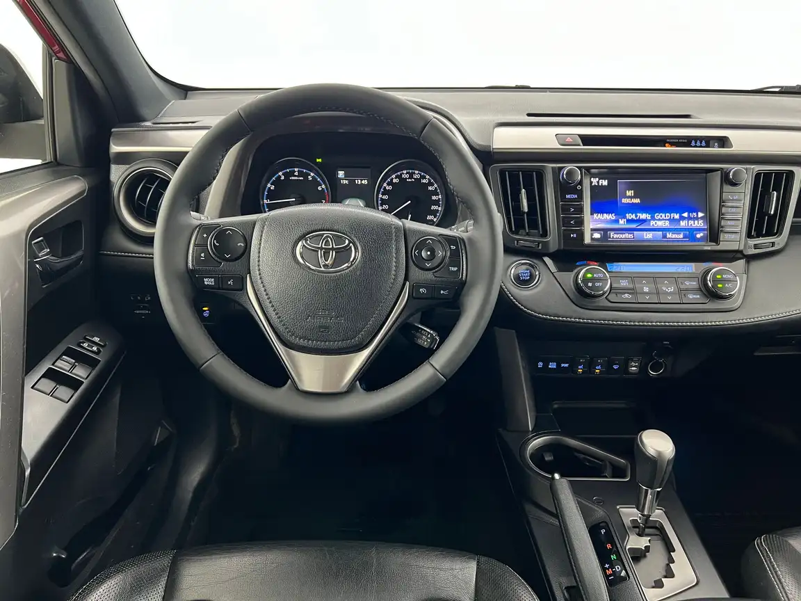 TOYOTA RAV4