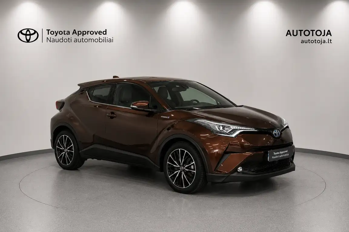 TOYOTA C-HR