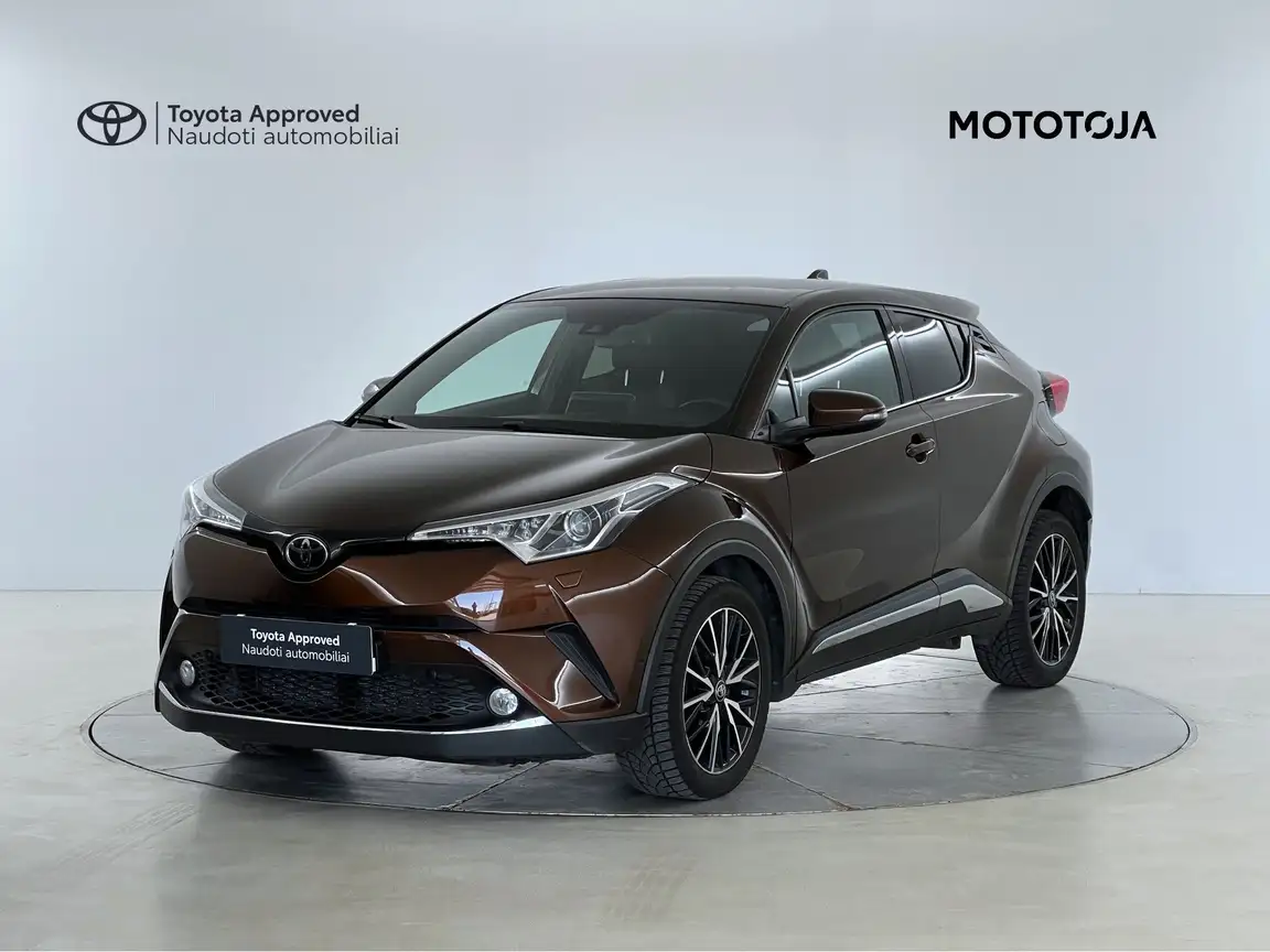 TOYOTA C-HR