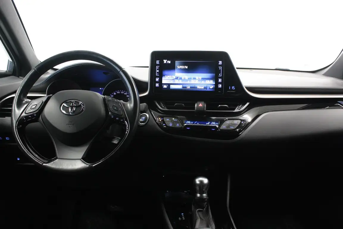 TOYOTA C-HR