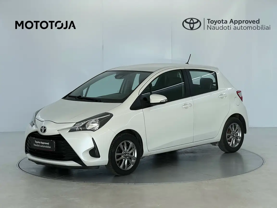 TOYOTA YARIS