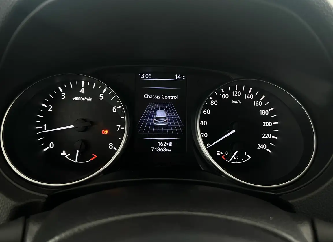 NISSAN QASHQAI