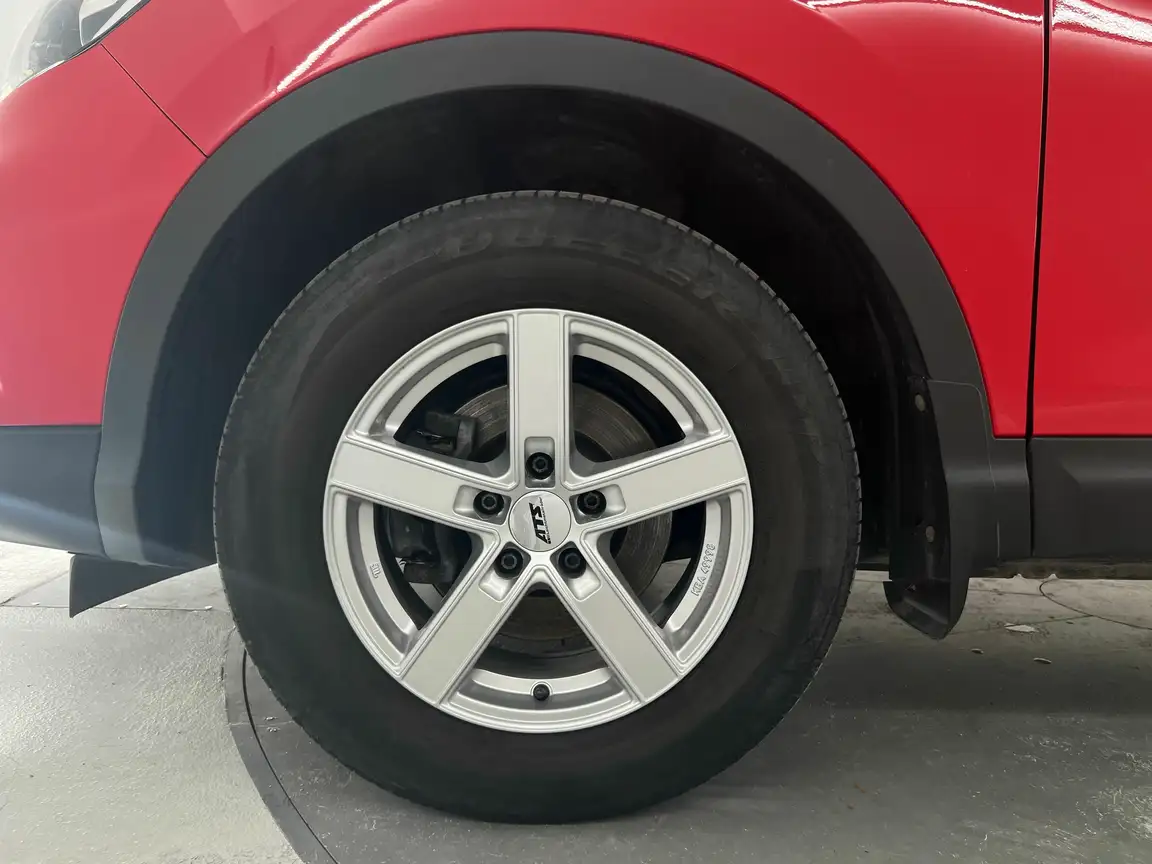 NISSAN QASHQAI