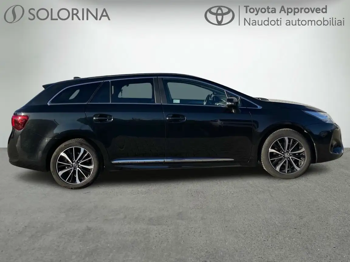TOYOTA AVENSIS