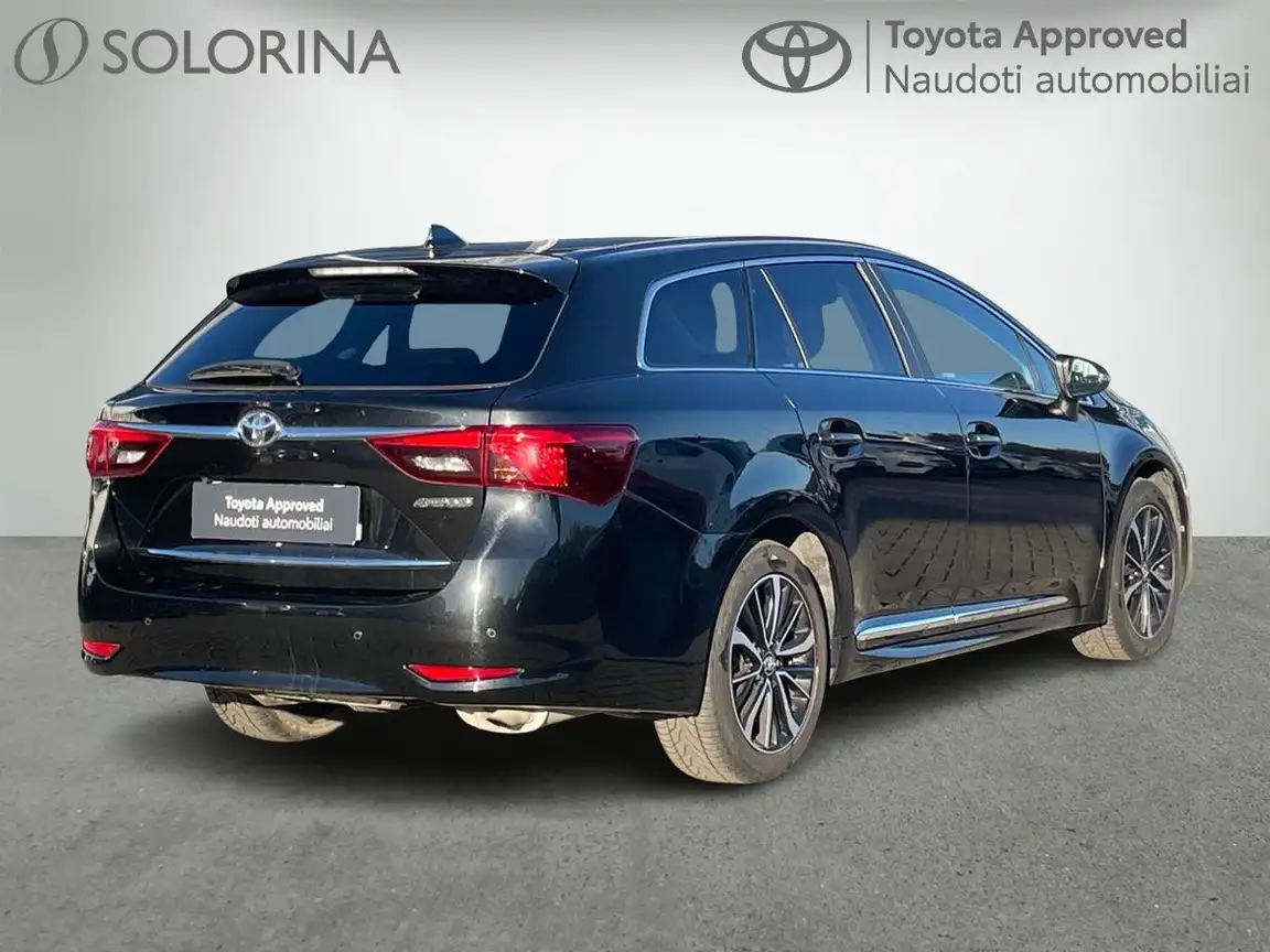 TOYOTA AVENSIS