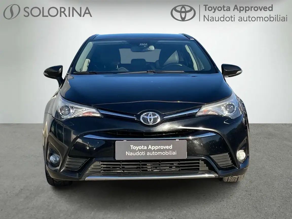 TOYOTA AVENSIS