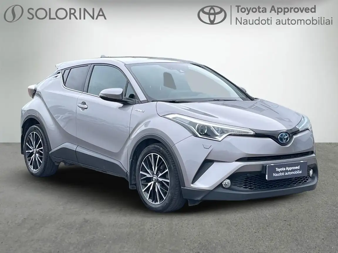 TOYOTA C-HR